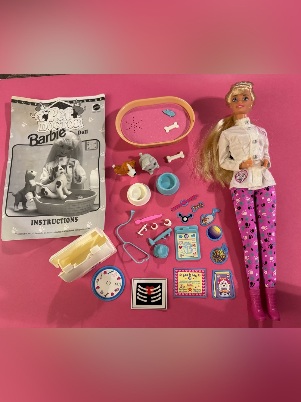 1996 Vintage Pet Doctor Barbie Doll w/ Accessories Manual Pets & Medical Tools